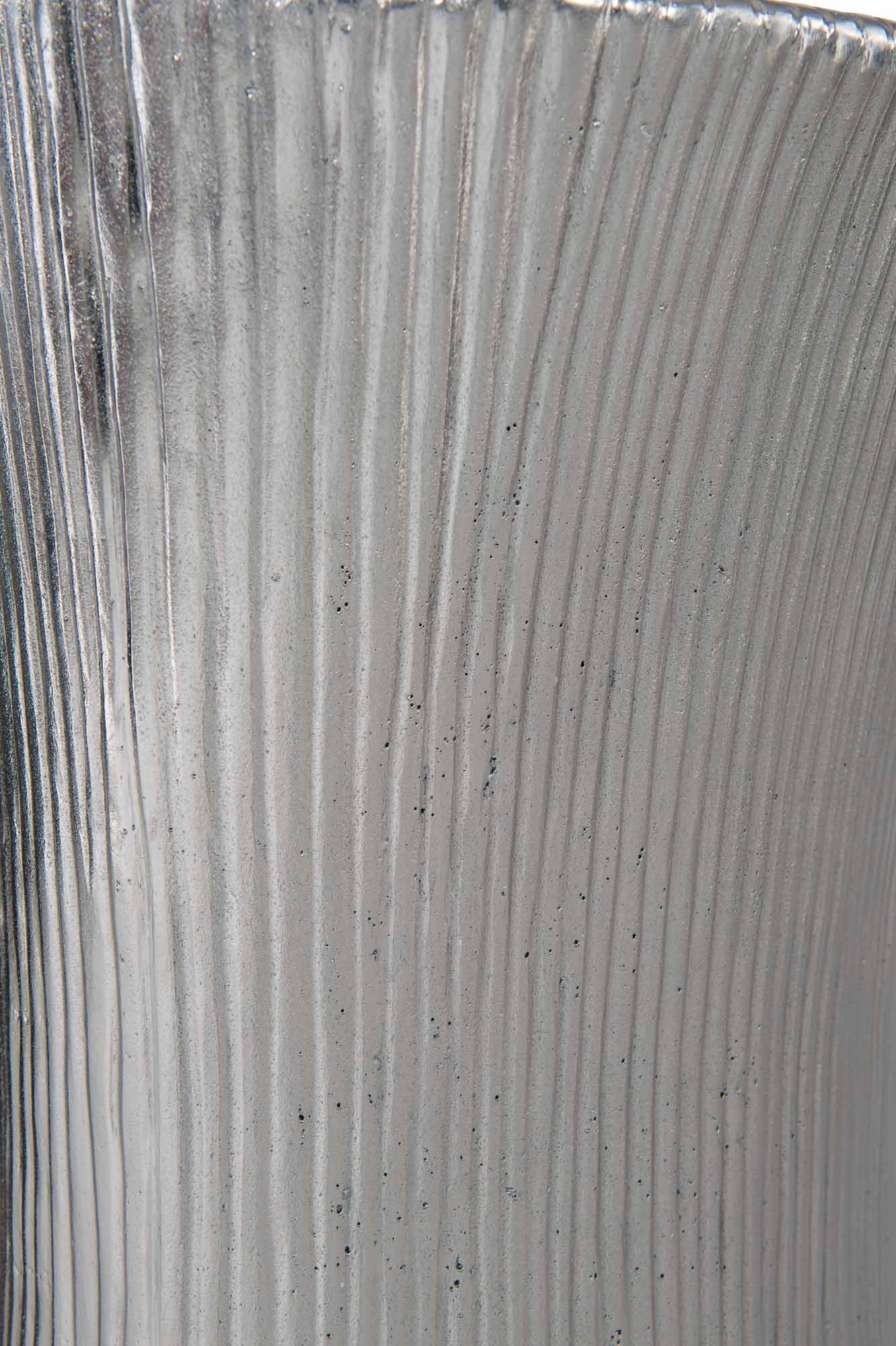 bernhardt_interiors_serpentine_round_dining_table_386-774_998-e60_detail_01_0