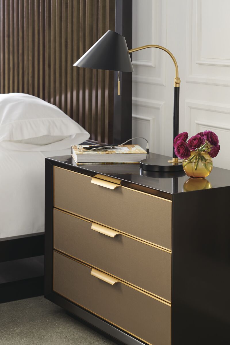 Pinstripe Queen Bed - Image 6