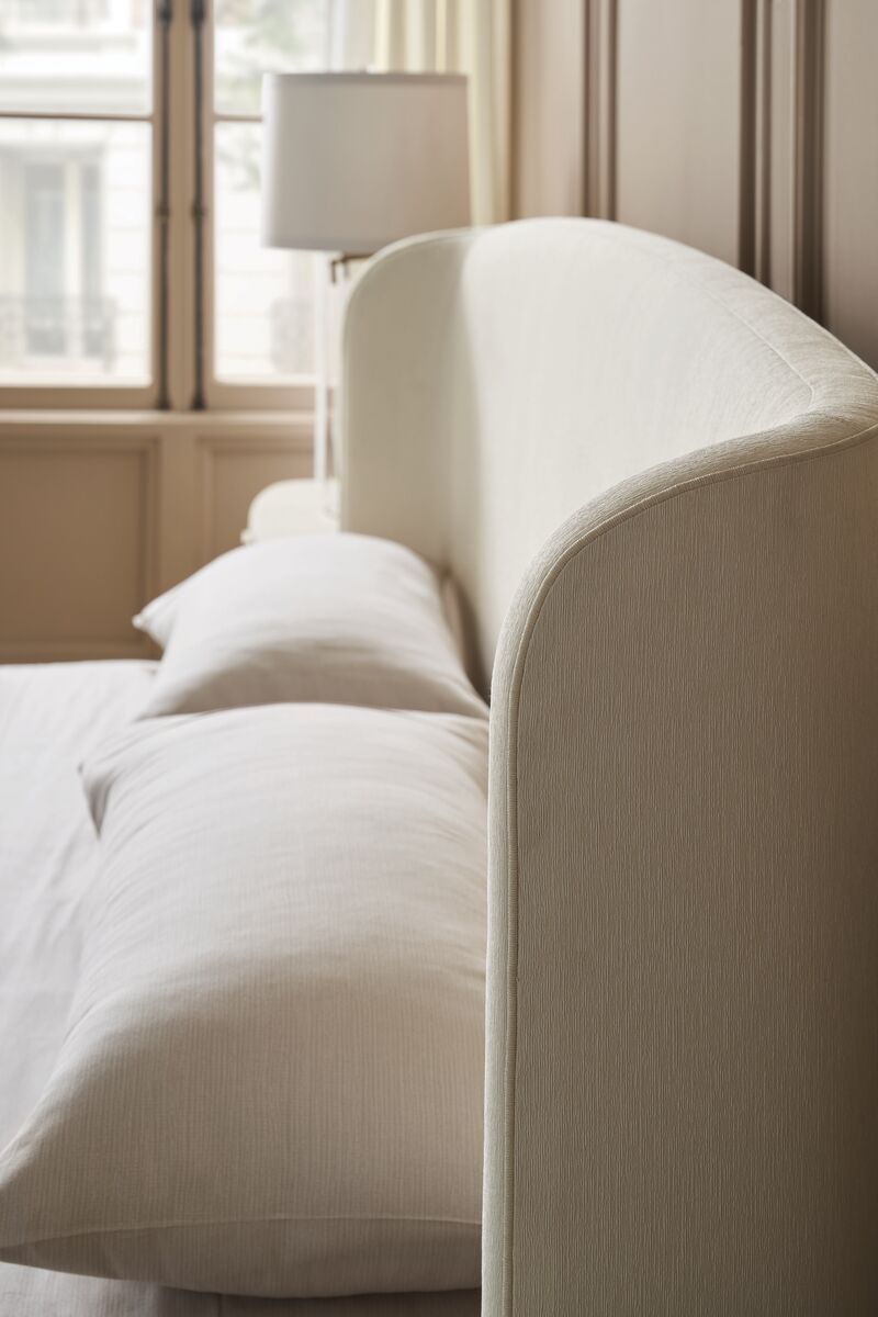 Soft Embrace Queen Bed - Image 5