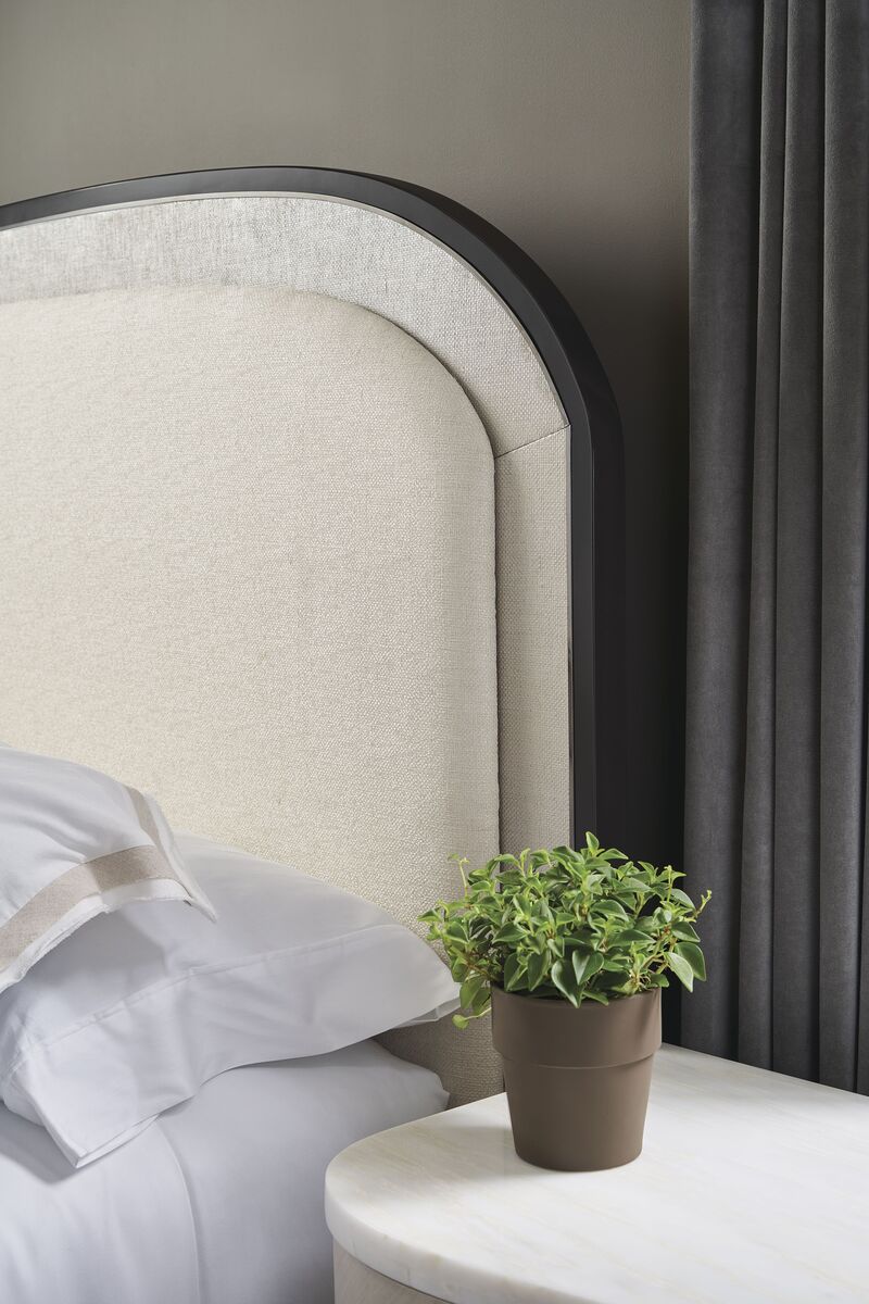 Wanderlust Queen Bed - Image 5