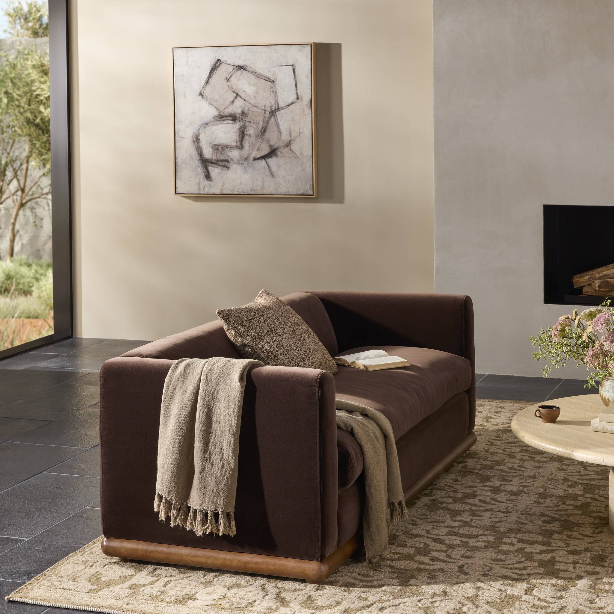 Elizabeth Sofa - Image 14